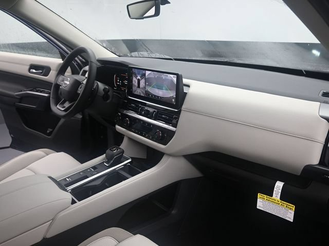 New 2026 Nissan Pathfinder SL FWD image 36