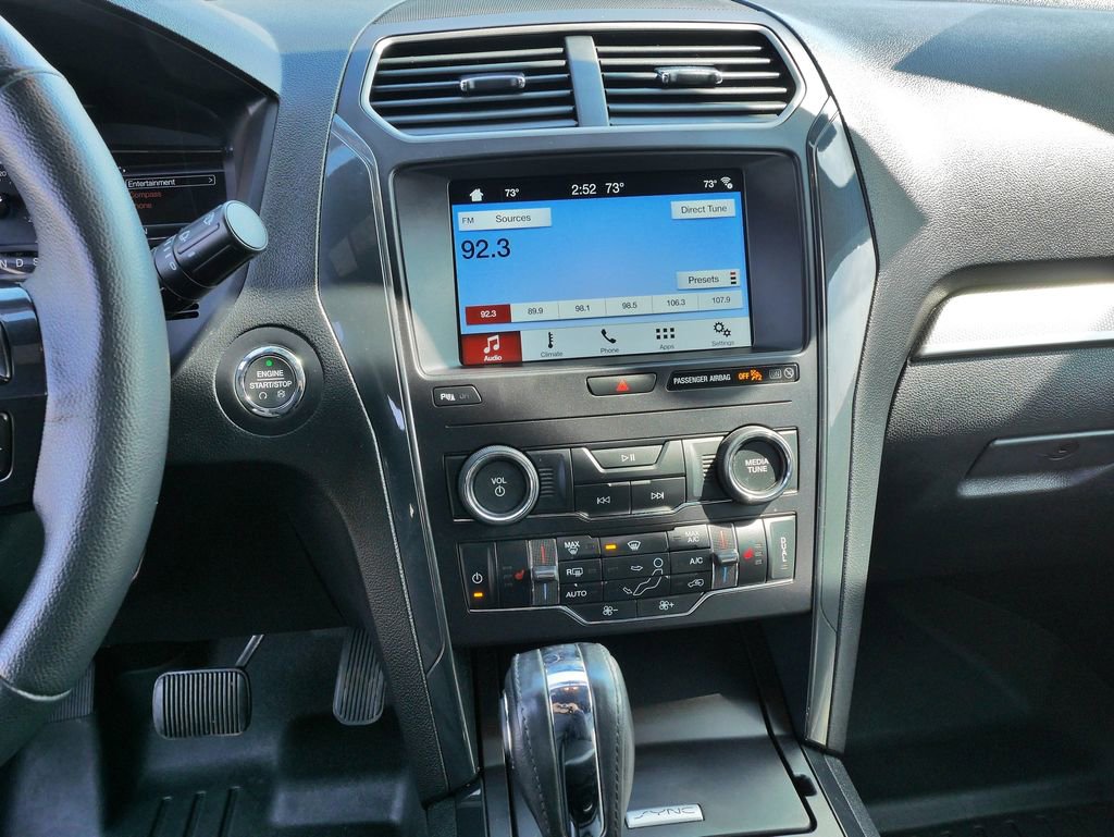 Used 2018 Ford Explorer XLT w/ Equipment Group 202A image 28