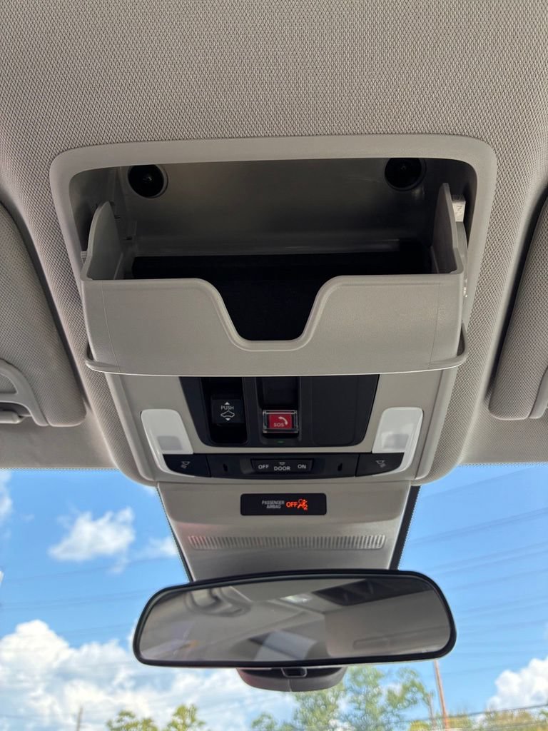 Used 2023 Honda Accord EX image 42