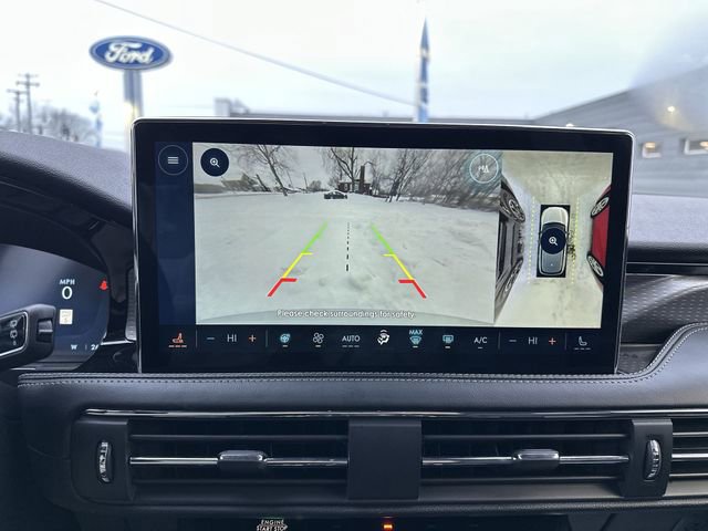 Used 2025 Lincoln Corsair Reserve image 25