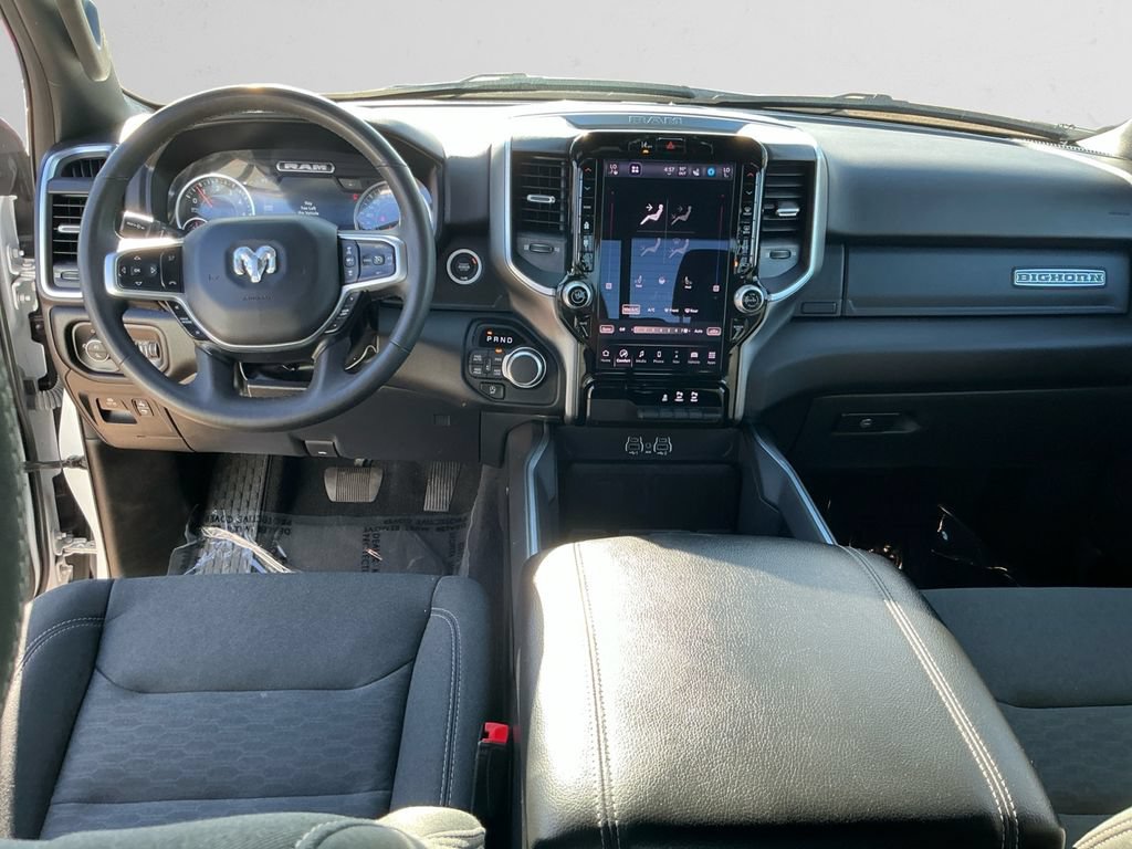 Used 2025 RAM 1500 Big Horn AWD/4WD image 10