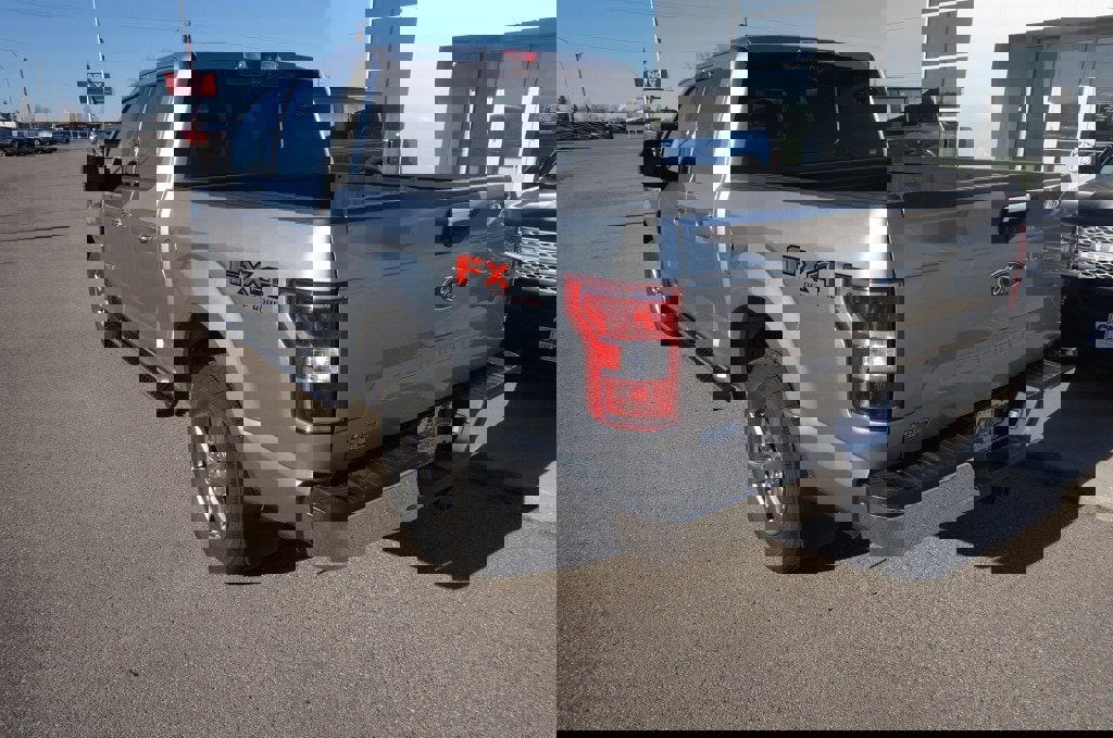 Used 2020 Ford F150 XLT w/ Equipment Group 302A Luxury image 3