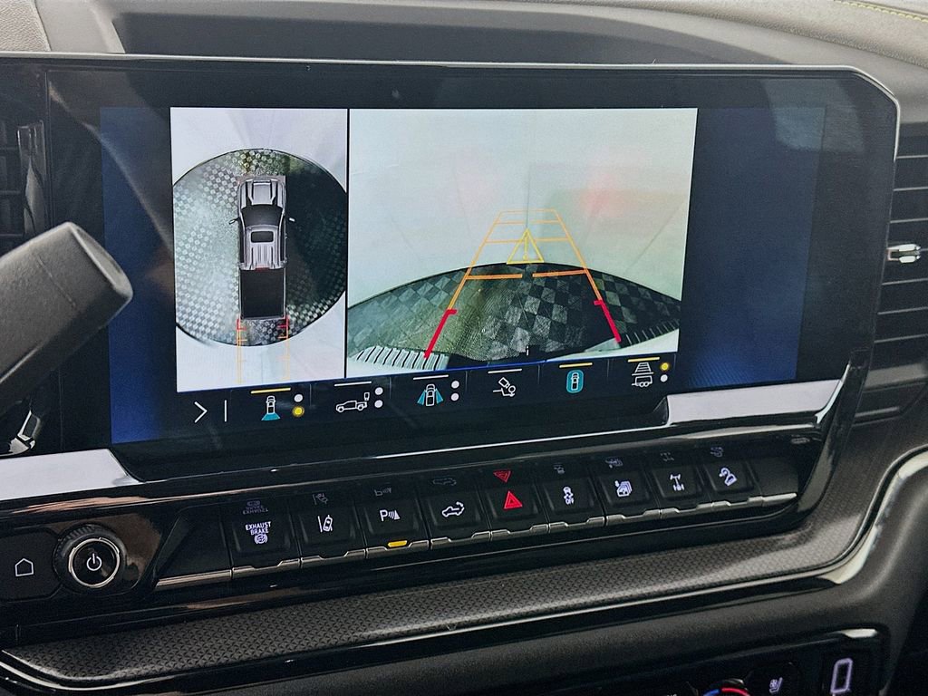 Used 2024 Chevrolet Silverado 2500 ZR2 w/ Technology Package image 20