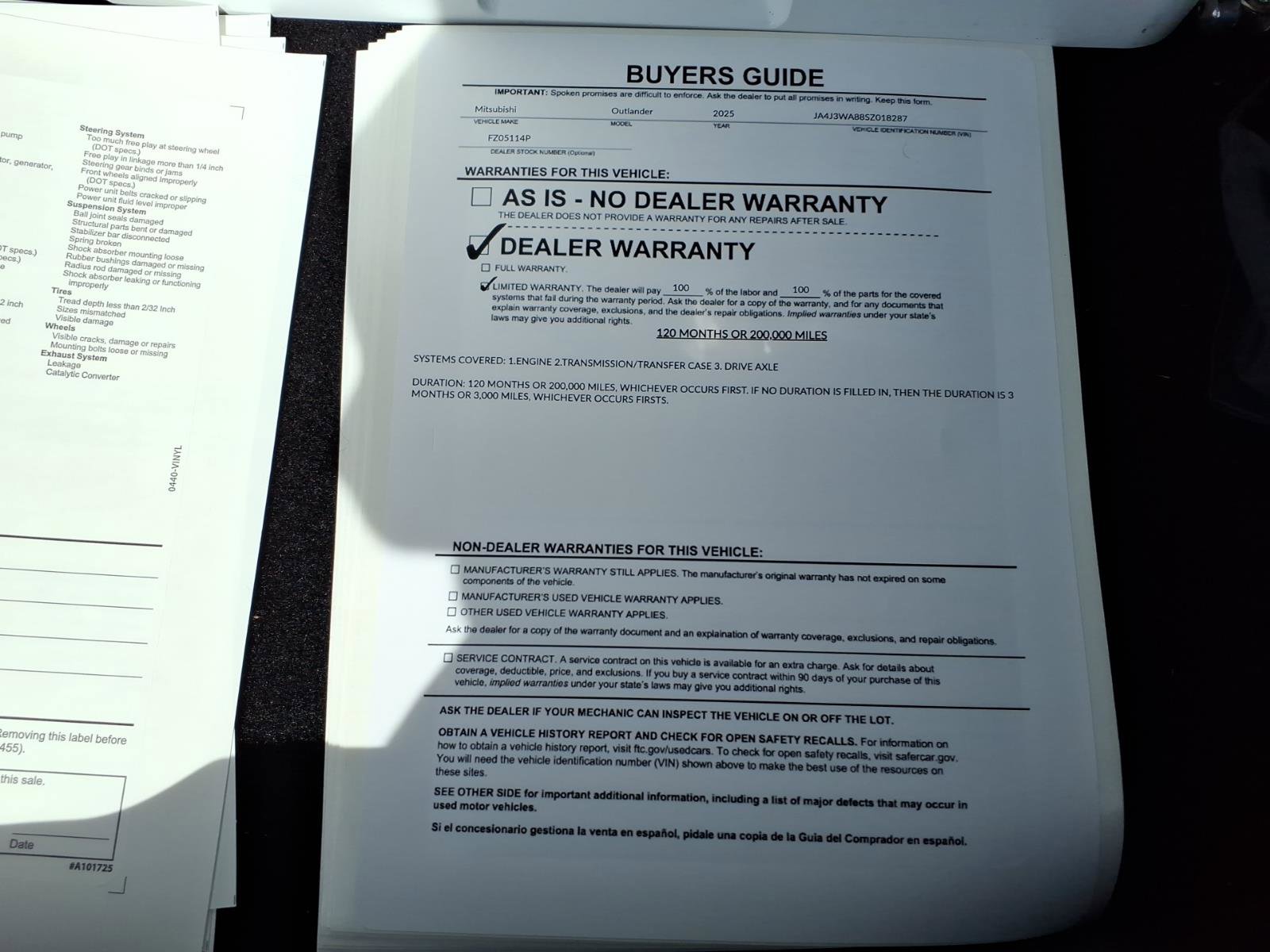 Used 2025 Mitsubishi Outlander SEL image 37