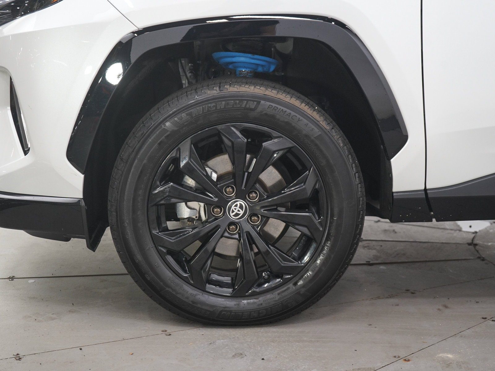 Used 2024 Toyota RAV4 XSE w/ Weather Package AWD/4WD image 29