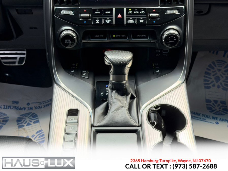 Used 2023 Lexus LX 600 F Sport w/ Accessory Package (Z1) AWD/4WD image 31