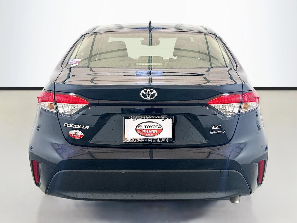 Used 2026 Toyota Corolla LE FWD image 6