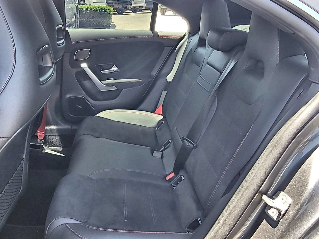 Used 2025 Mercedes-Benz CLA 35 AMG 4MATIC image 26