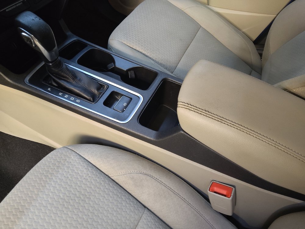 Used 2018 Ford Escape SE FWD image 26