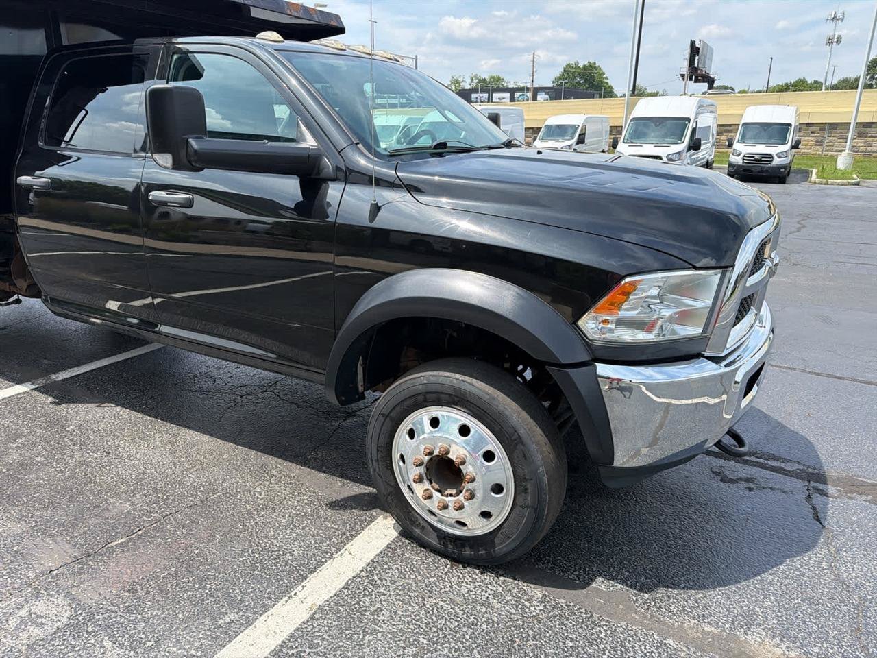 Used 2018 RAM 4500 Tradesman w/ Chrome Appearance Group AWD/4WD image 4