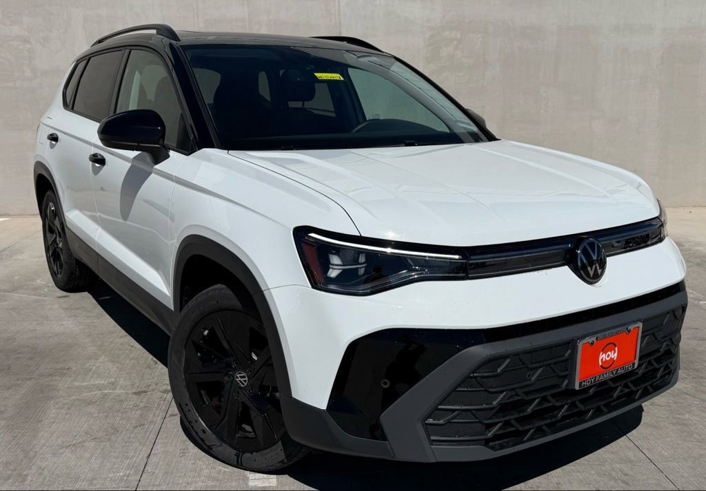 Certified 2025 Volkswagen Taos SE