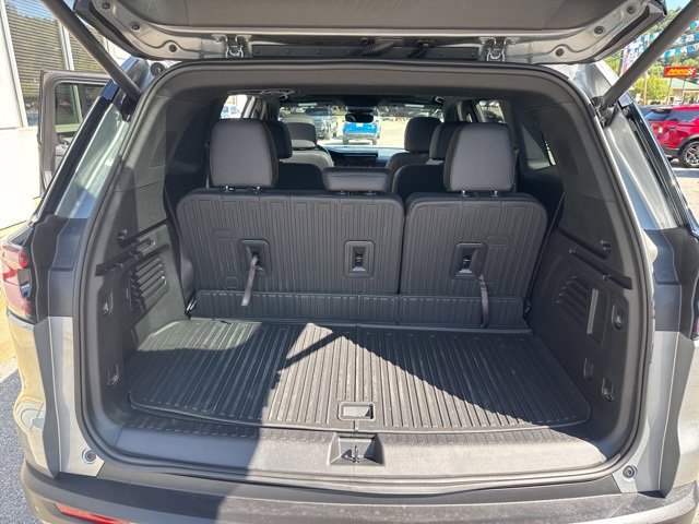 Used 2025 GMC Acadia Elevation w/ Elevation Premium Package image 20