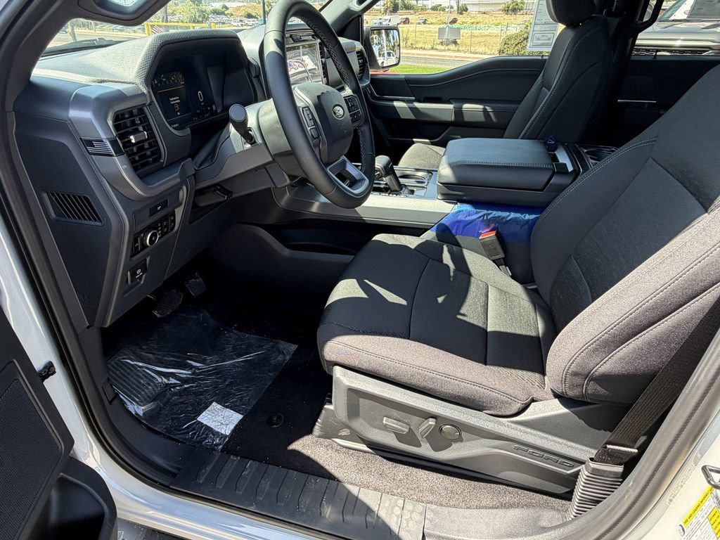 New 2026 Ford F150 XLT w/ Equipment Group 302A MID AWD/4WD image 21