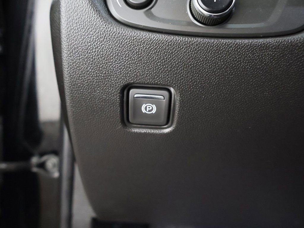 Used 2025 Chevrolet Blazer RS image 41