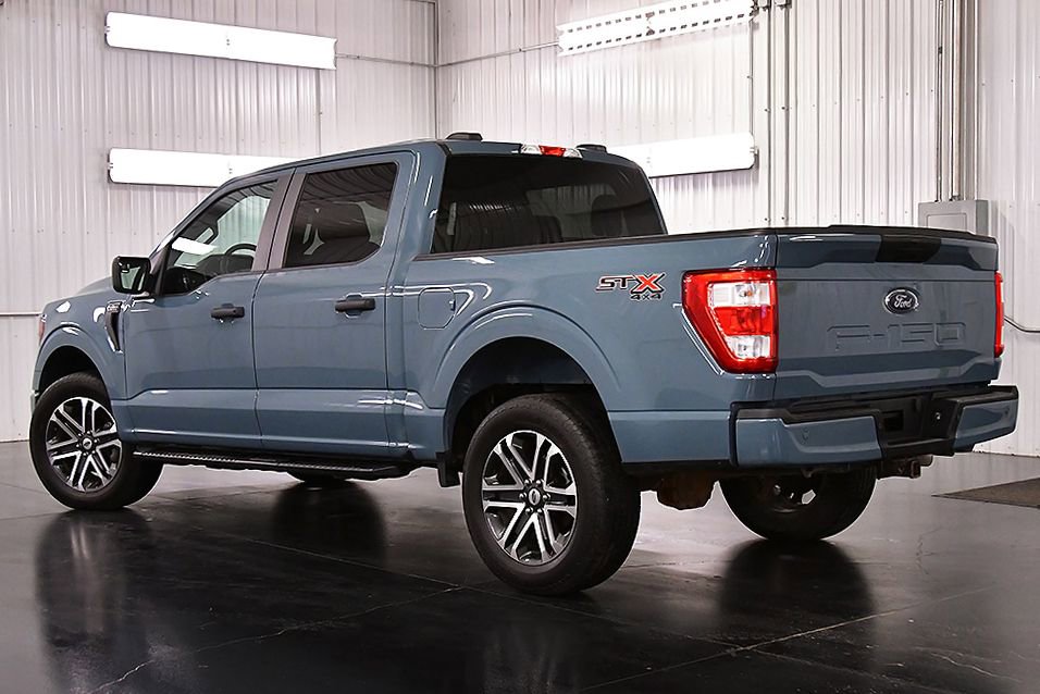 Used 2023 Ford F150 XL w/ STX Appearance Package image 5