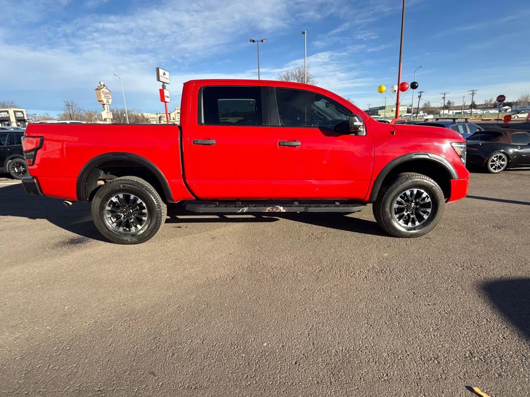 Used 2021 Nissan Titan PRO-4X w/ Pro-4x Convenience Package image 8