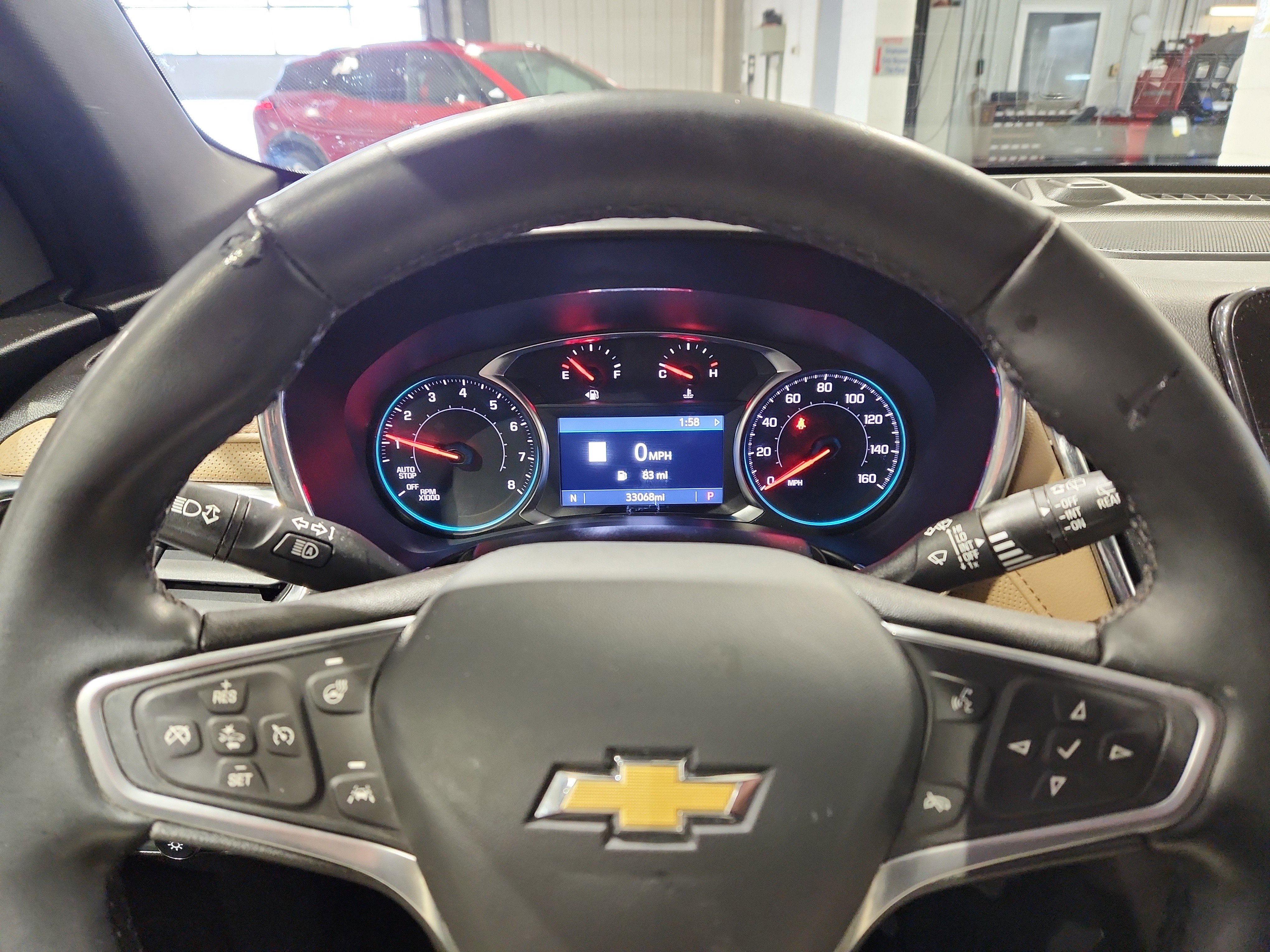 Used 2023 Chevrolet Equinox Premier image 6