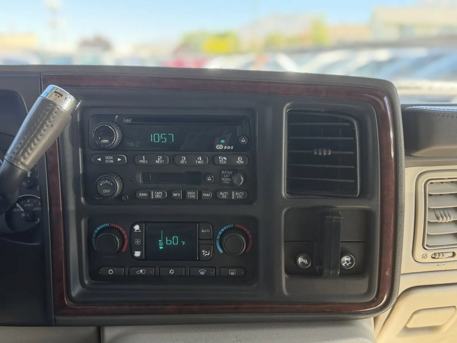 Used 2005 Cadillac Escalade AWD image 29