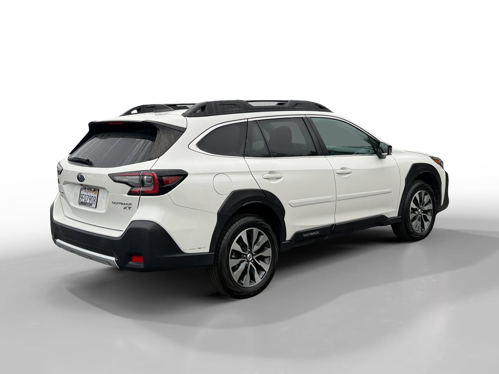 Used 2023 Subaru Outback Limited XT image 5