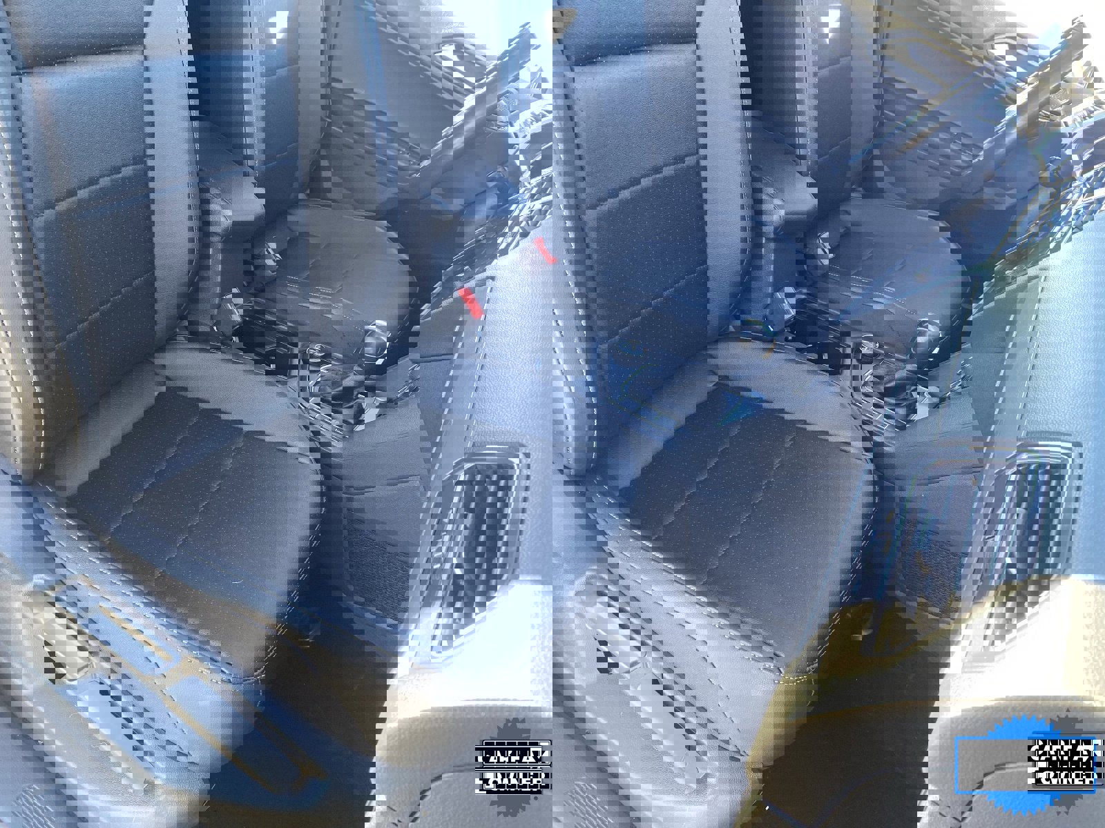 Used 2020 Volkswagen Tiguan SE image 11