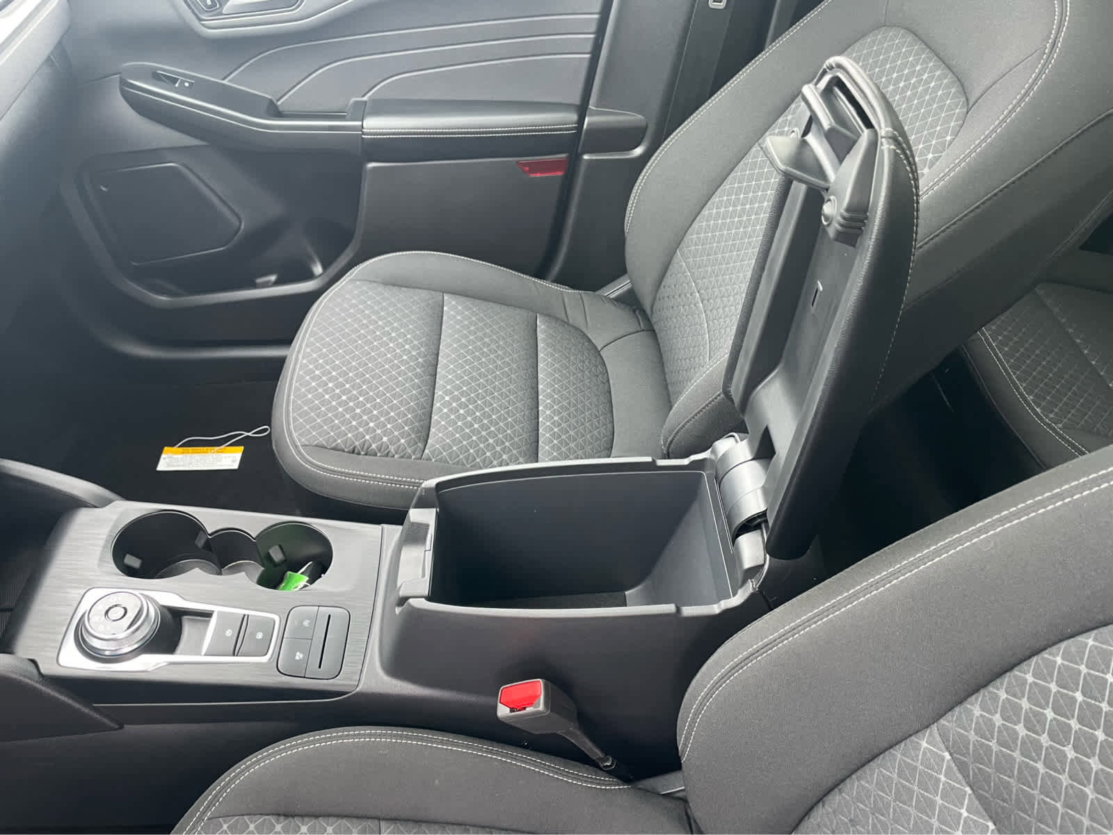 Used 2025 Ford Escape Active w/ Cold Weather Package image 26