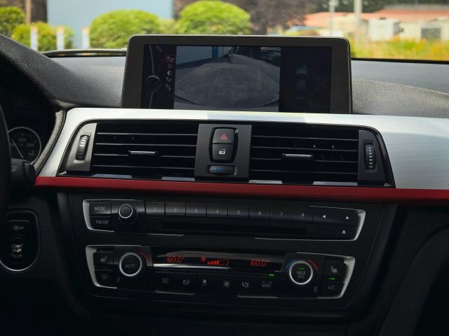 Used 2013 BMW 328i xDrive Sedan AWD/4WD image 43