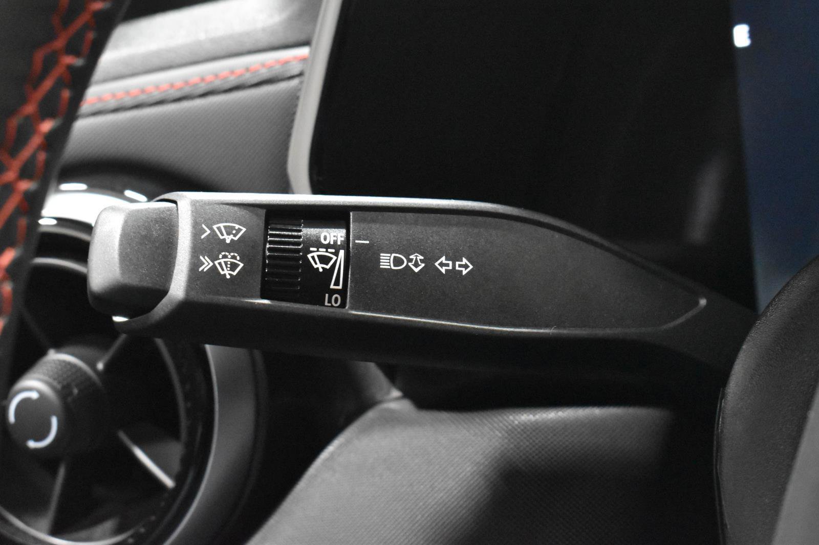 Used 2023 Chevrolet Colorado Z71 w/ Z71 Convenience Package 2 image 13