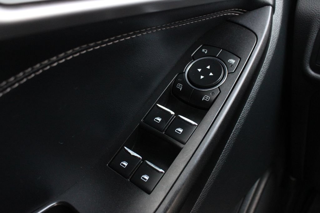Used 2020 Ford Explorer Limited AWD/4WD image 9