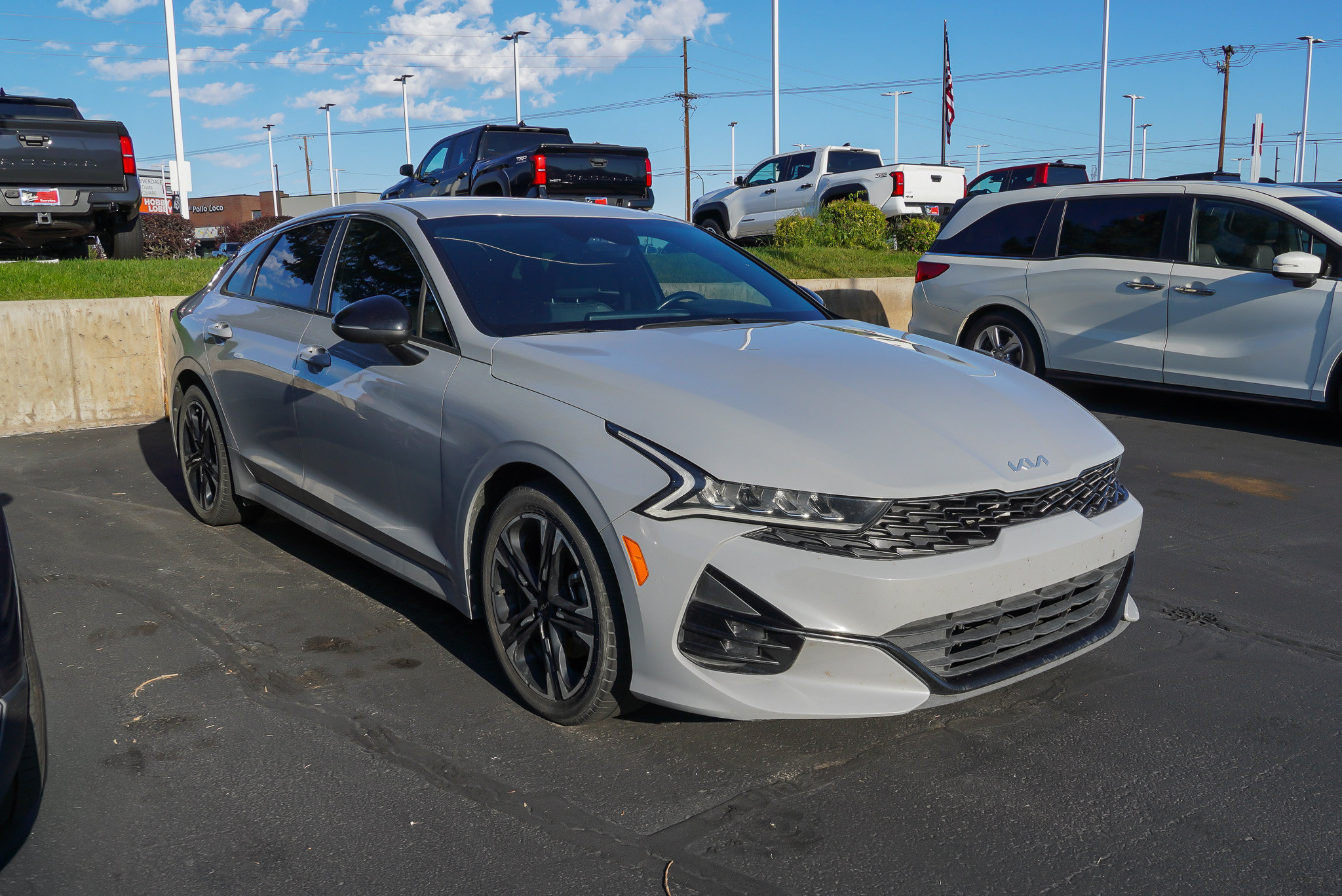 Used 2024 Kia K5 GT-Line AWD/4WD image 2