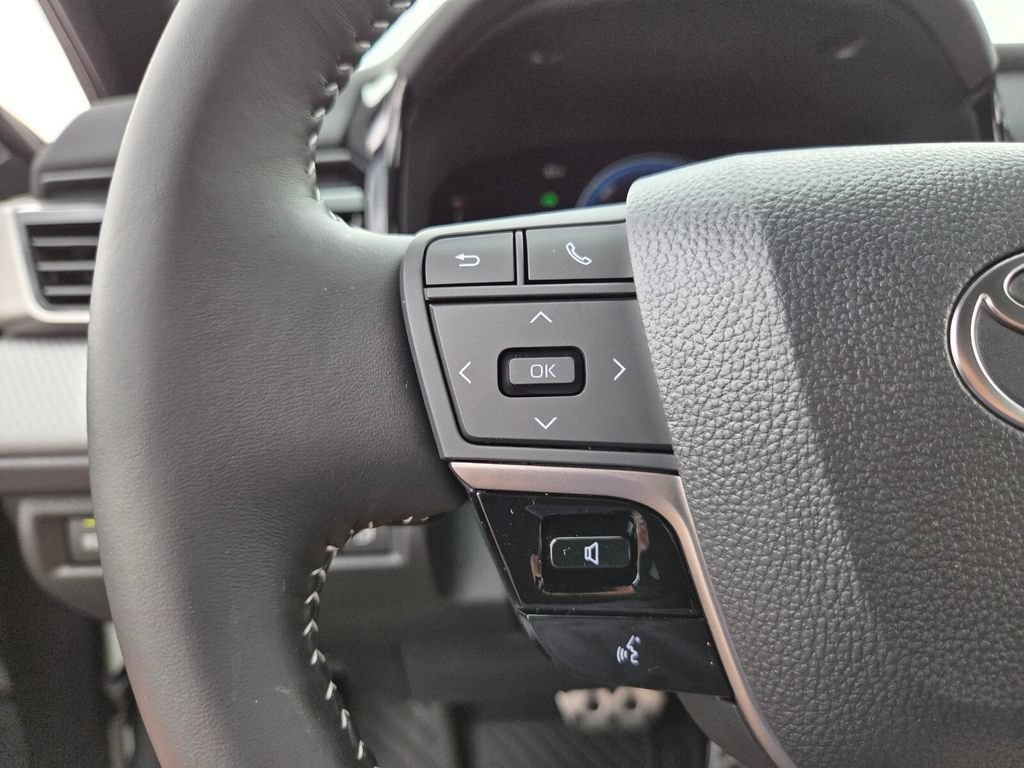 New 2026 Toyota Camry SE FWD image 23