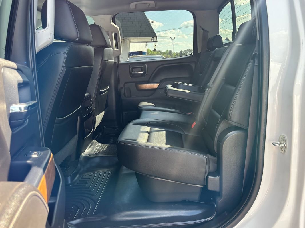 Used 2016 Chevrolet Silverado 2500 LTZ image 21