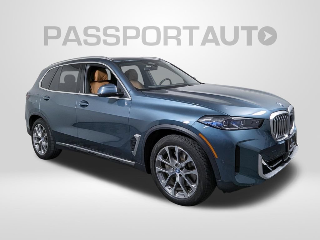 Certified 2024 BMW X5 xDrive50e w/ Premium Package AWD/4WD image 8