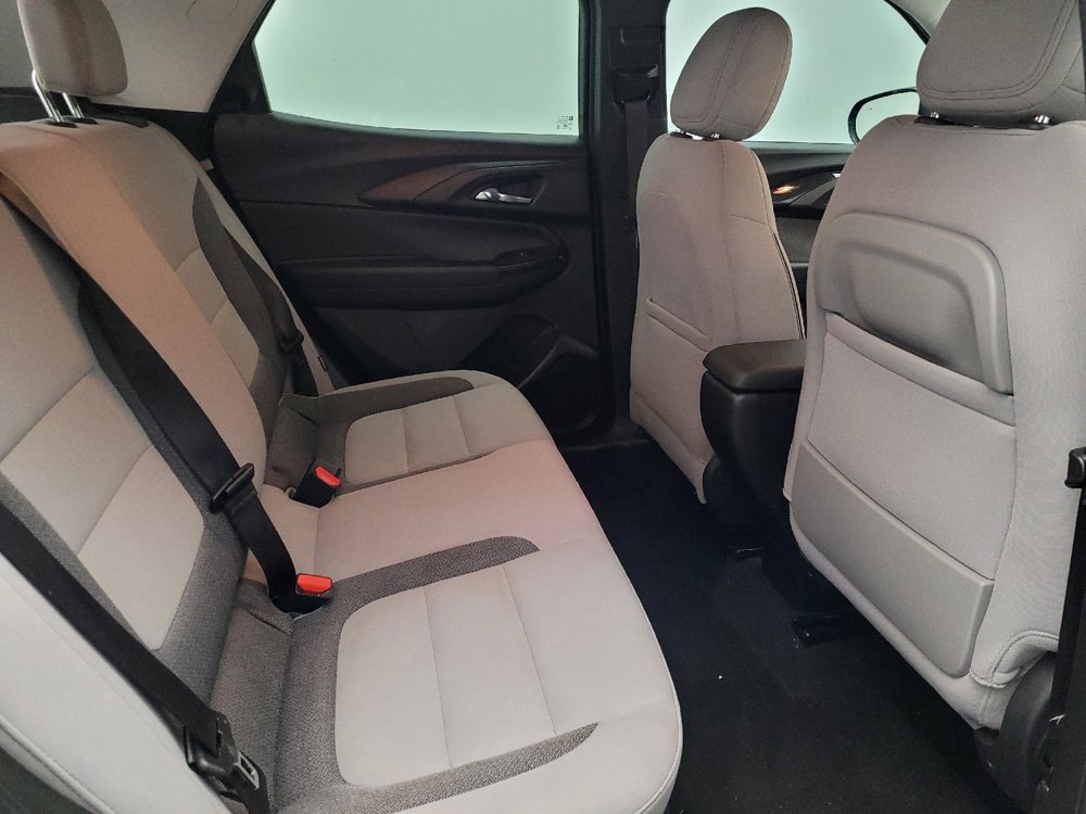Used 2021 Chevrolet TrailBlazer LS image 19