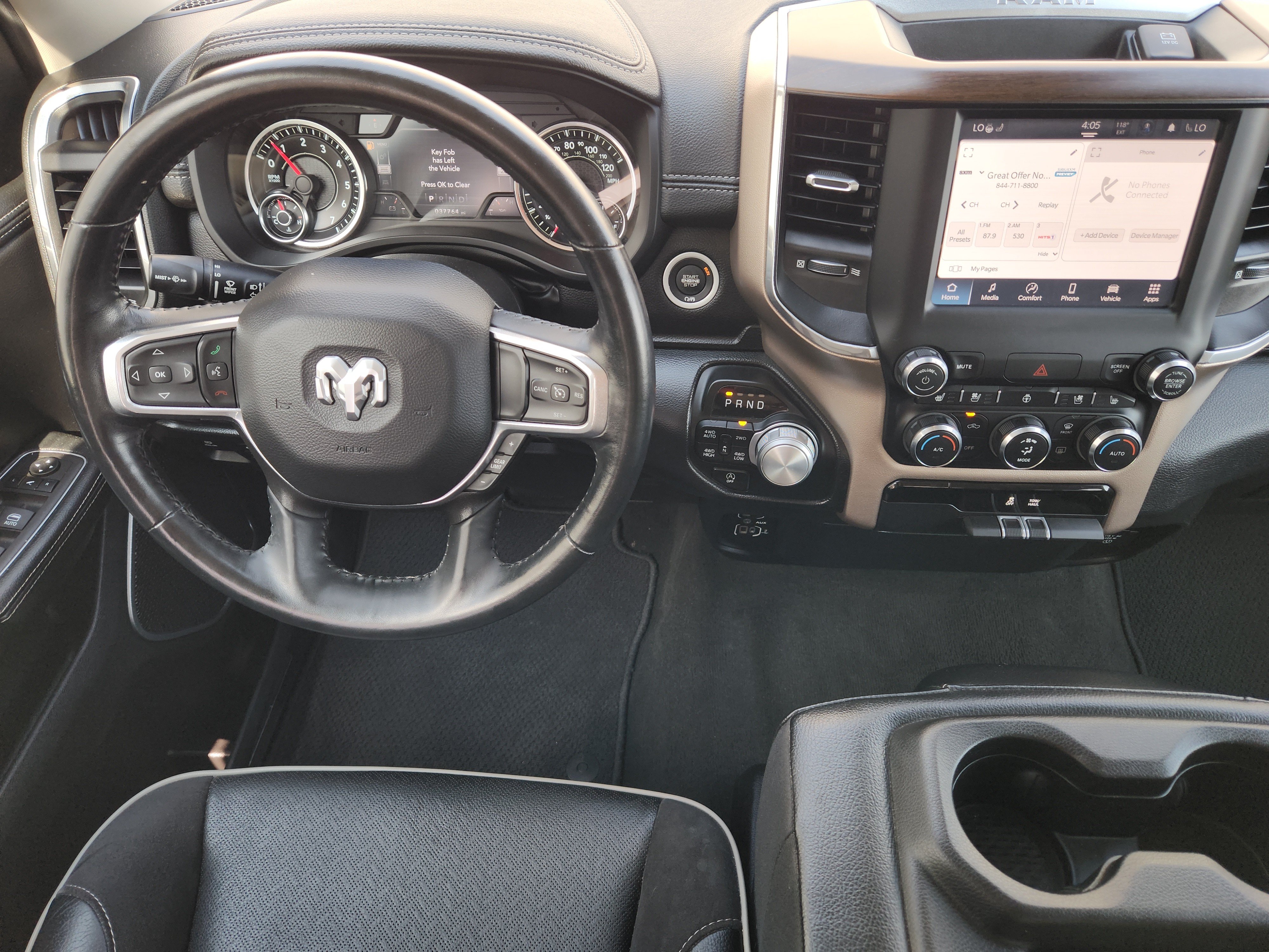 Used 2022 RAM 1500 Laramie AWD/4WD image 30