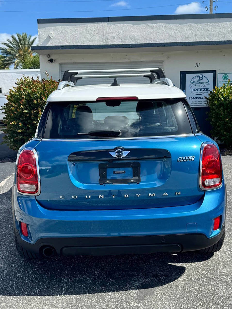 Used 2017 MINI Cooper Countryman ALL4 AWD/4WD image 5