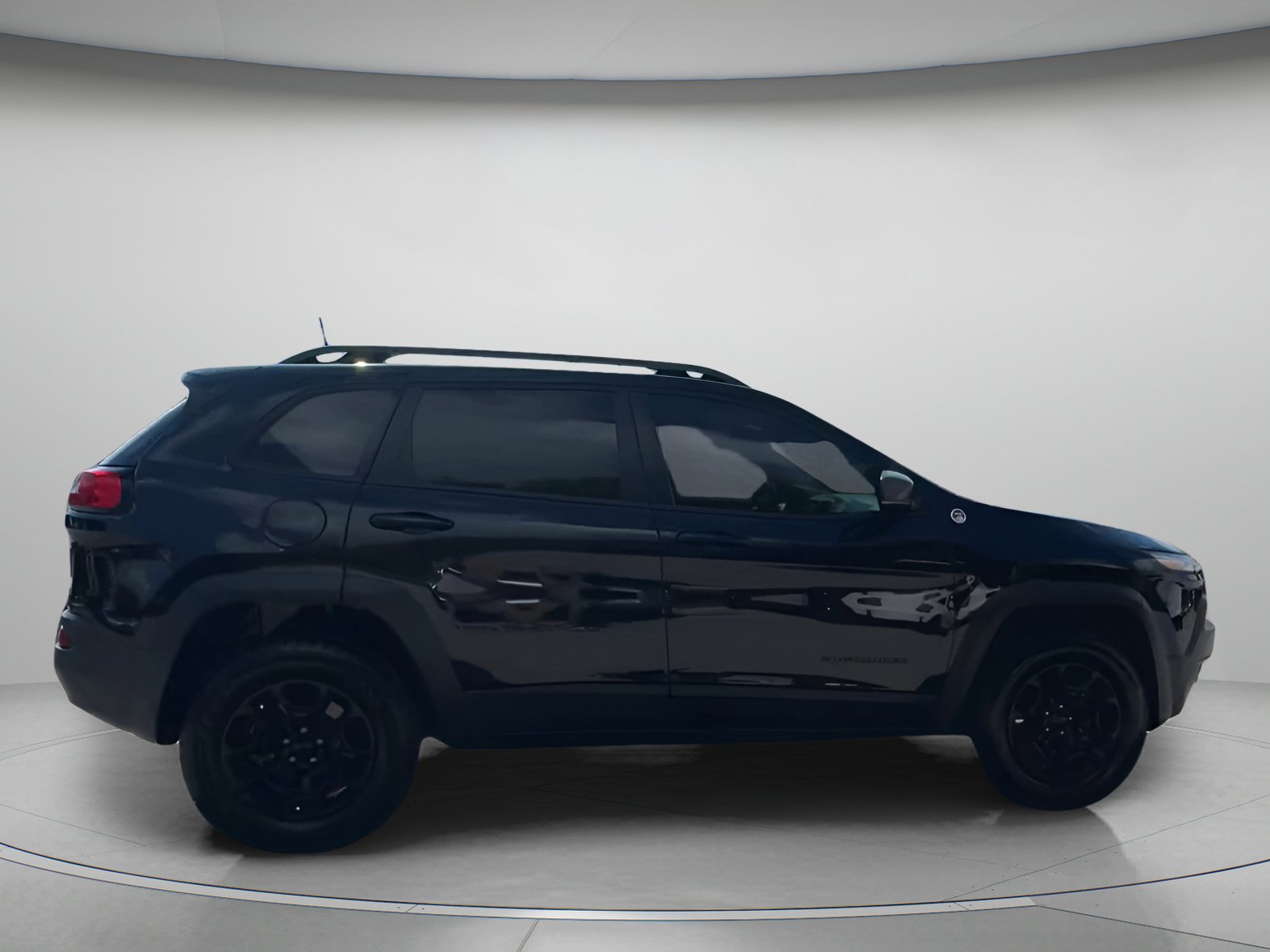 Used 2016 Jeep Cherokee Trailhawk w/ Comfort/Convenience Group image 31