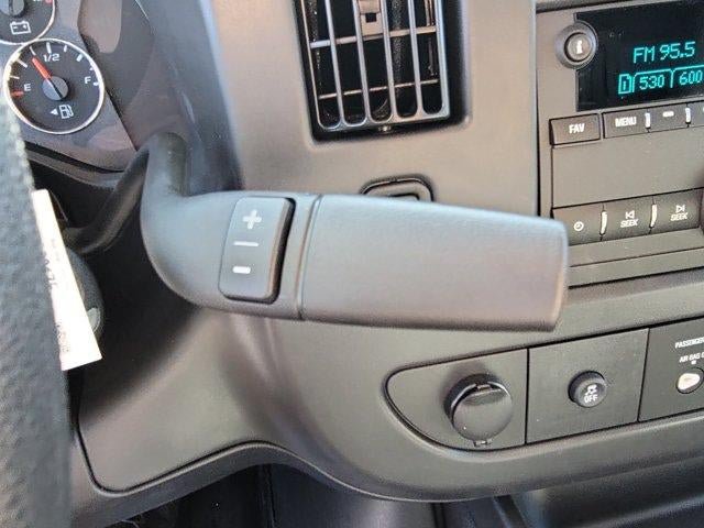 New 2026 Chevrolet Express 2500 Extended w/ Communications Package RWD image 15