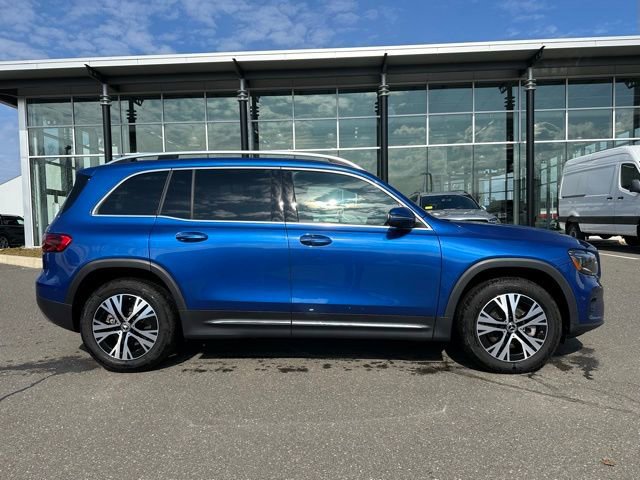 Used 2024 Mercedes-Benz GLB 250 4MATIC image 8