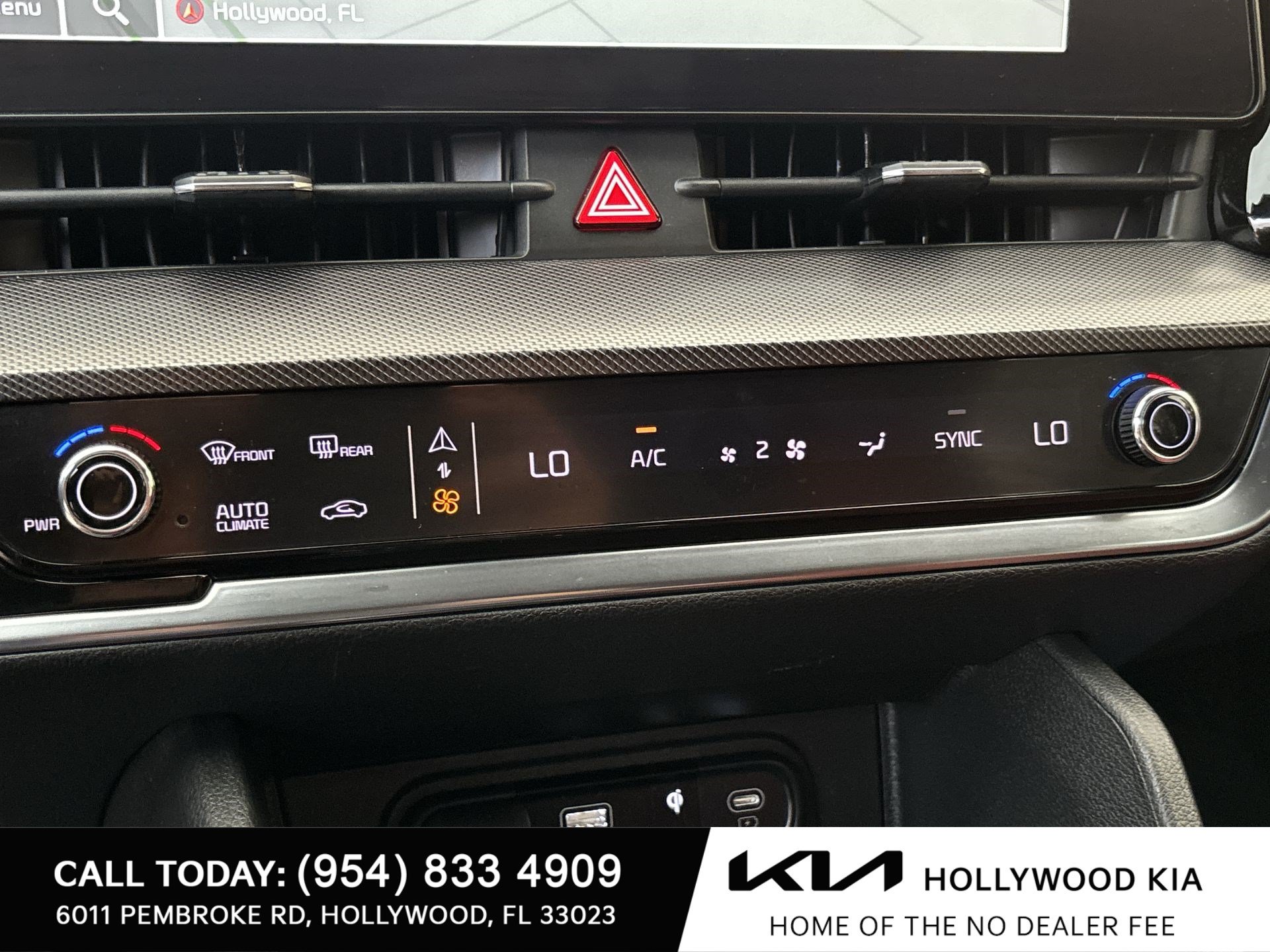 Used 2024 Kia Sportage SX AWD/4WD image 17
