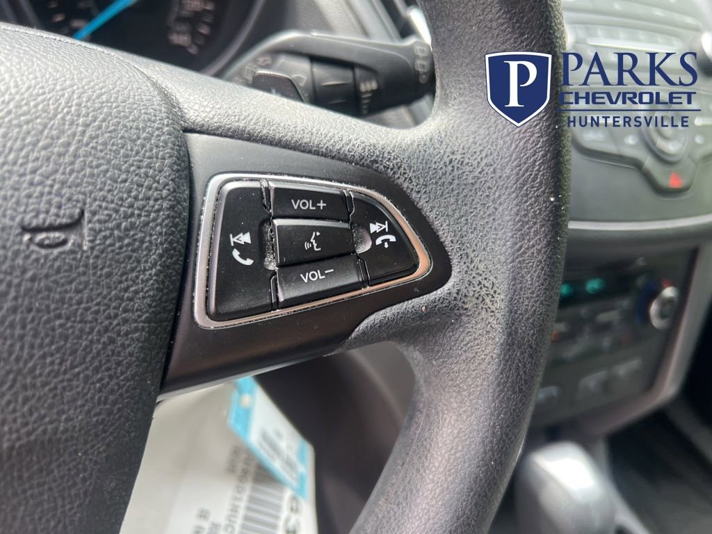 Used 2017 Ford Escape SE w/ SE Cold Weather Package image 22