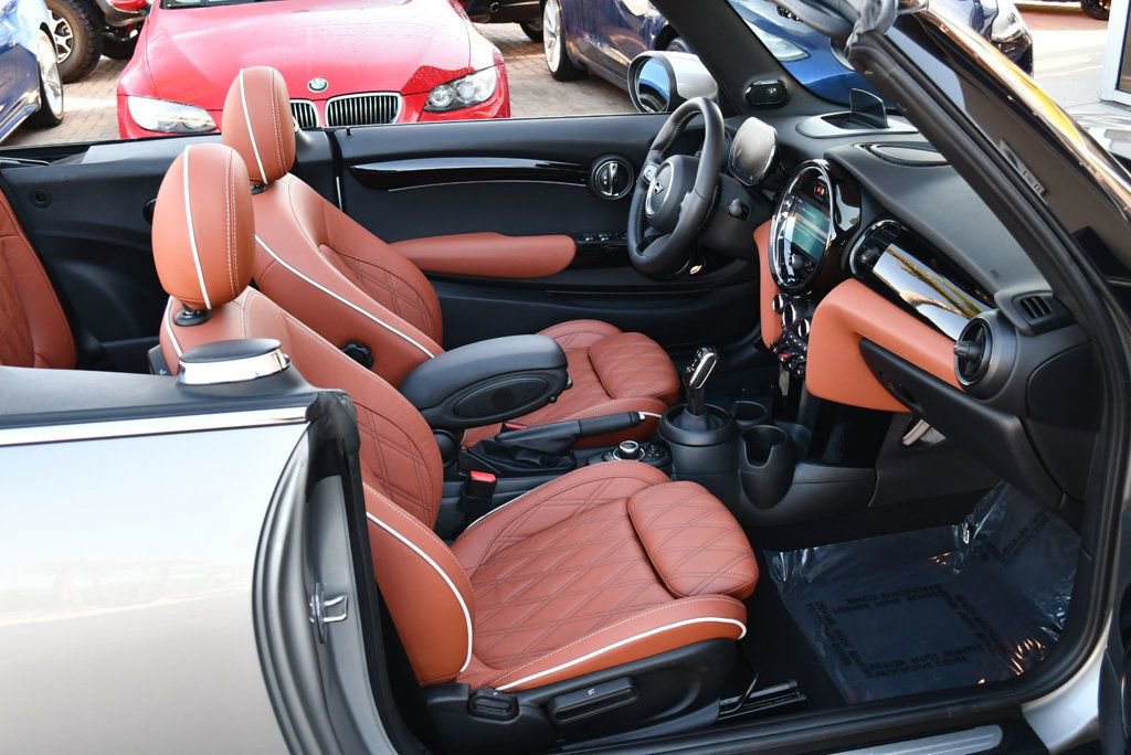 Used 2023 MINI Cooper S image 19
