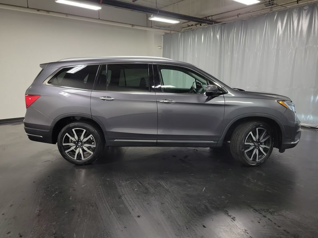 Used 2019 Honda Pilot Touring image 9