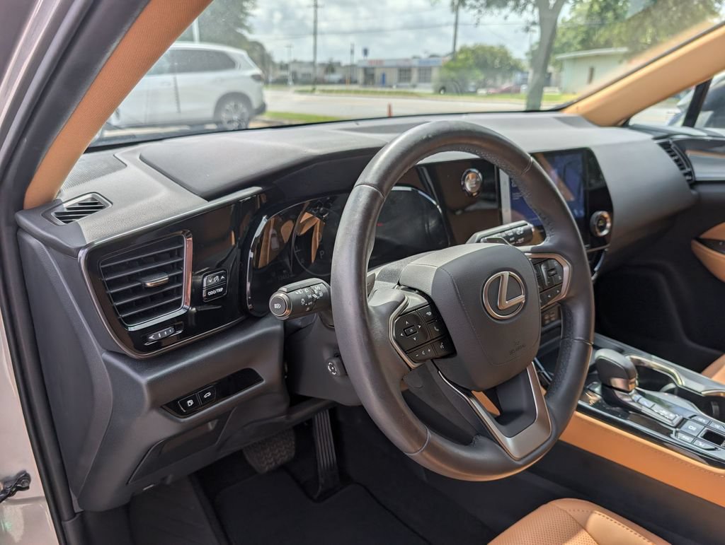 Used 2022 Lexus NX 350 AWD image 27