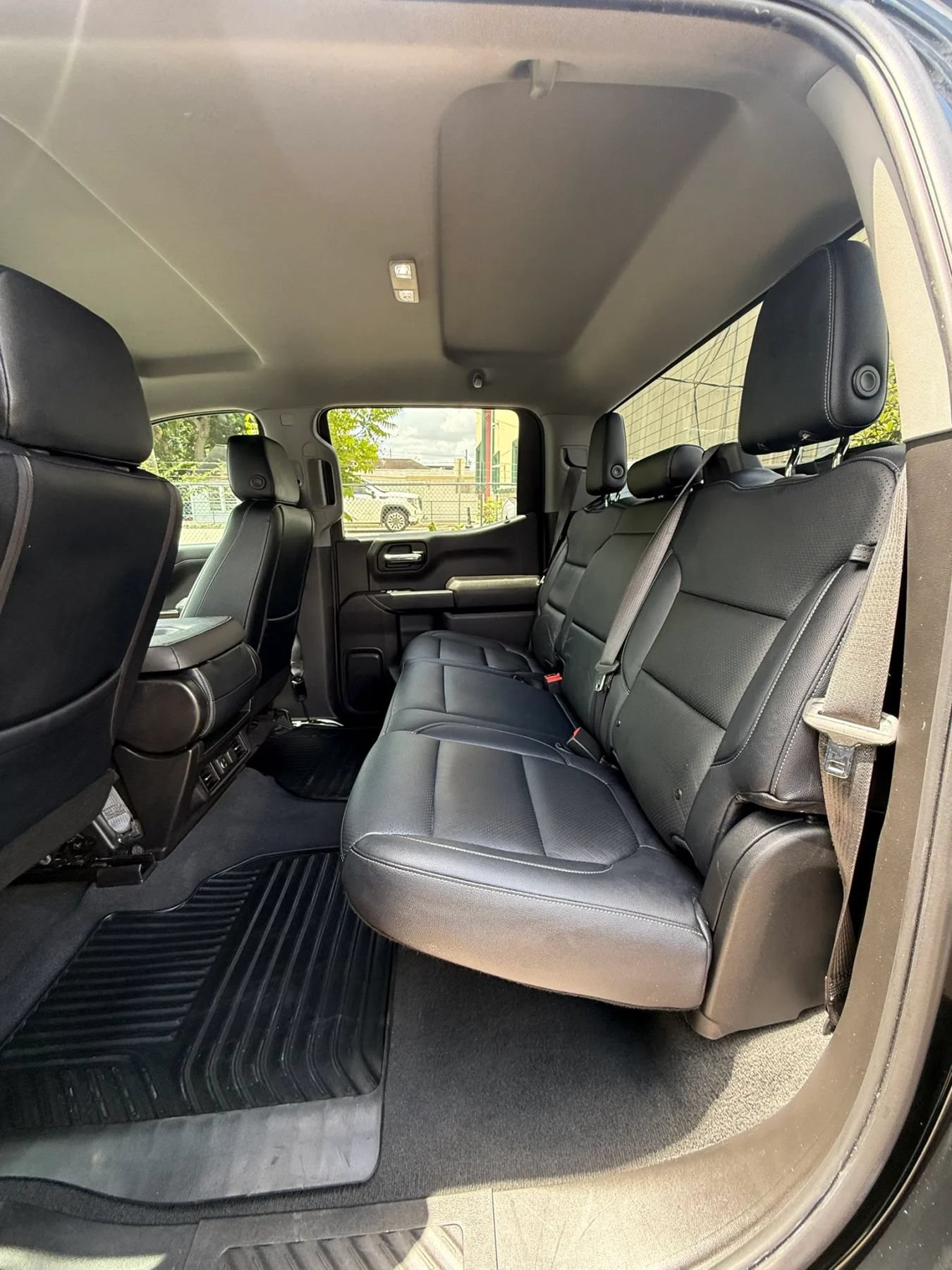 Used 2021 Chevrolet Silverado 1500 LT RWD image 15