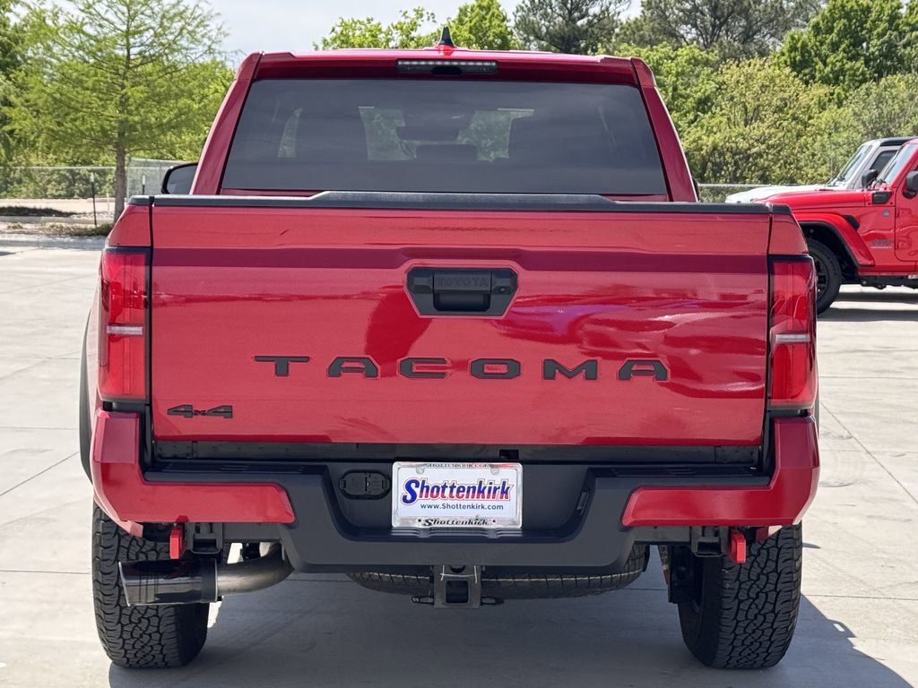 Used 2025 Toyota Tacoma TRD Off-Road image 5