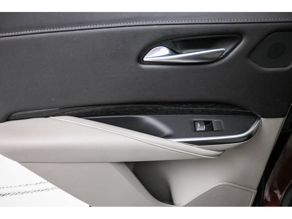 Certified 2023 Cadillac XT4 Premium Luxury AWD/4WD image 23
