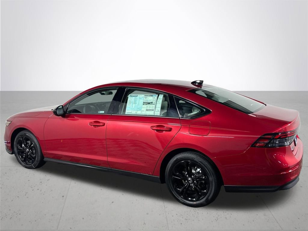 New 2025 Honda Accord SE image 9