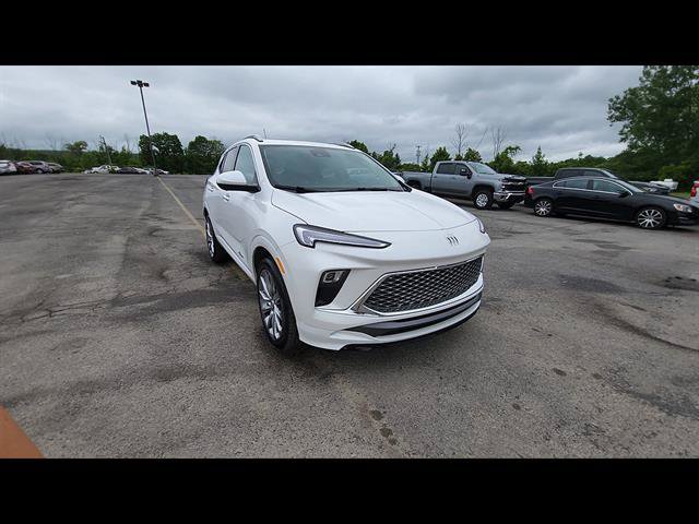 Used 2025 Buick Encore GX Avenir w/ Avenir Technology Package