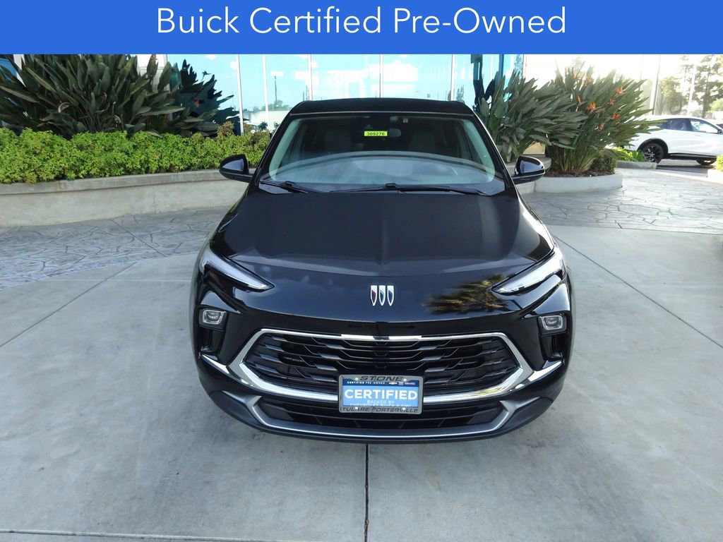 Certified 2024 Buick Encore GX Preferred FWD image 2