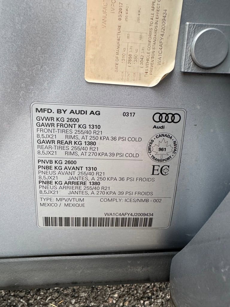 Used 2018 Audi SQ5 Prestige image 25